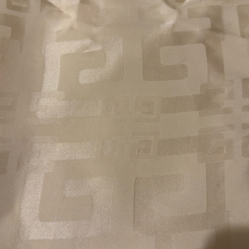Givenchy vintage silk scarf with monogram - Picture 5 of 5